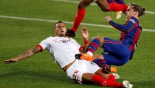 Дешан скочи на Куман заради Гризман