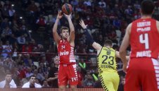 В Гърция разкриха гаджето на Везенков - голяма красавица е + СНИМКИ