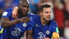 Барса иска 32-годишния Аспиликуета за два сезона