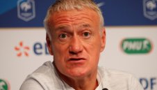 Още двама французи окапаха за Холандия