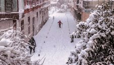 Сняг затрупа Мадрид. Атлетико и Атлетик няма да играят