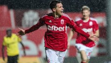 ЦСКА 1948 удари Ботев, гол в 16-ата секунда прекърши "канарчетата"