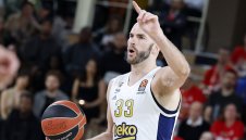 Най-добрият асистент в европейския баскетбол сменя отбора