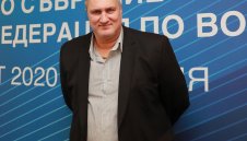 Любо Ганев призова: Сега трябва да помогнем на младите