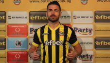 ОФИЦИАЛНО: Ботев се подсили с играч от Левски