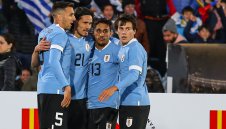 Ница прави звездна селекция от ветерани