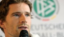 И Арне Фридрих не тренира