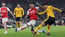 Лутън - Арсенал