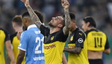 Ройс и Пако в акция: Дортмунд напред за Купата на Германия + ВИДЕО