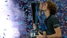 След Федерер: Зверев подчини и Джокович и триумфира в Лондон