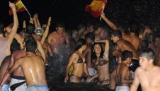 Двама мъртви след празненствата