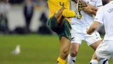 Австралия би комшиите от Нова Зеландия в контрола в Мелбърн