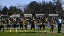 Четири „канарчета” играли с температура в Разград