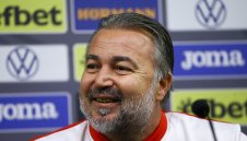 Ясен Петров: Вълшебна точка, дано Левски стане шампион