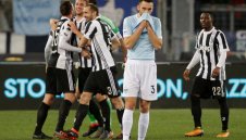 Юнайтед и Ливърпул впериха поглед в "безплатния" Де Врай