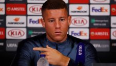 Баркли: До сега не съм имал треньор като Сари