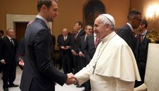 Нойер: Можех да бъда и полеви играч