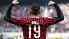 Новата звезда на Милан: Не мърдам от тук