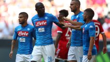 Нов баварски срам! И Наполи изтряска Байерн, бурни освирквания в Мюнхен + ВИДЕО