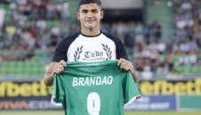 Проетстъпен от Лудогорец в Бразилия започна да "къса" мрежи