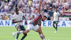 Нюкасъл намери нов нападател