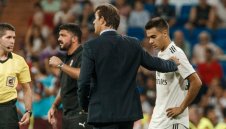 Реал праща млад защитник в Севиля