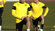 От Дортмунд: Отказахме 13 оферти на Ман Юнайтед за Хумелс