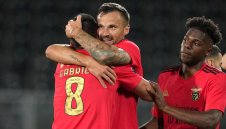 Арестуваха президента на Бенфика за данъчни измами