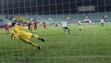 Любо Пенев даде трансферен списък на ЦСКА, иска Неделев