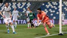 Юве излиза с Буфон във финала, Роналдо гони първа Купа на Италия