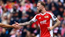 Рекорд! Защитник се разписа за първи път от 10 години в Бундеслигата