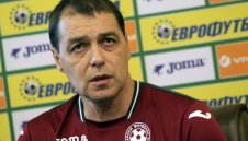 Хубчев: Искам да видя един силен колектив срещу Швеция
