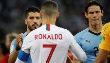 Форлан е в списъка: Суарес не постави Кристиано в Топ 5 на най-добрите стрелци в историята