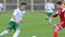 Кун вкара, но юношеските национали паднаха от Швеция