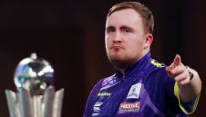 Люк Литлър стана най-младият световен шампион по дартс