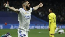 "Кралете" на Европа защитават Ушатата днес