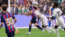 Лева: Езикът на футбола на Барса е лесен за разбиране 