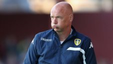 Лийдс пак уволни треньора