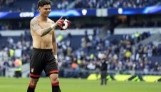 Отмениха червения картон на бразилска "черешка"