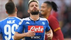 Милан и Юве се включиха в битката за Мертенс