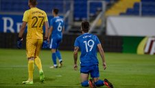 Притеснителни новини: Дълговете на Левски не спират да растат 