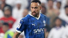 След само два мача: Неймар пак се контузи