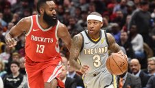 Кливланд прати Айзея Томас в Лейкърс