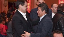 Левски представя Петър Хубчев утре