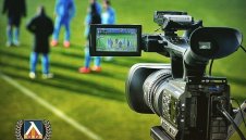 Левски излъчва на живо контролата с ФК Емирейтс