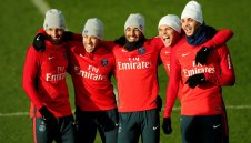 Моура отказа на Челси заради китайските пачки