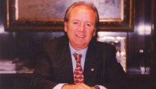 Скръб в Барса, отиде си легендата Хосеп Луис Нунес