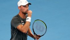 Страхотен Кузманов размаза Дарси