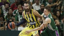 Фенербахче започна с драматична загуба в Евролигата