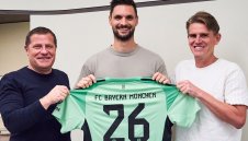 Байерн няма да купува от Лудогорец: Улрайх преподписа!